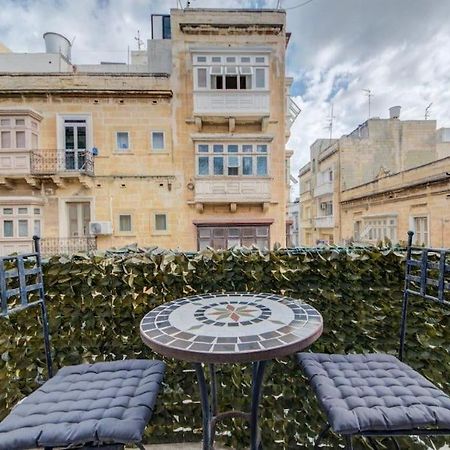 Traditional Maltese Town House In Floriana מראה חיצוני תמונה